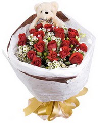 15 cm boyutlarinda ayicik ve 12 adet g�l  Ankara Ufuktepe Mahallesi yurti�i �i�ek sipari�i 