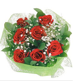 7 adet k�rm�z� g�lden buket tanzim  Ankara Ayval� Mahallesi �i�ek g�nderme sitemiz g�venlidir 