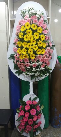  Ankara Emrah Mahallesi �i�ek g�nderme  D���n Nikah A��l�� �i�ek Modelleri  Ankara P�narba�� Mahallesi sevgilime hediye �i�ek 