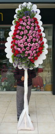 Tekli d���n nikah a��l�� �i�ek modeli  Ankara P�narba�� Mahallesi sevgilime hediye �i�ek 