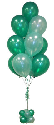 Sevdiklerinize 17 adet u�an balon demeti yollayin.   Ankara P�narba�� Mahallesi sevgilime hediye �i�ek 