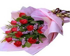 11 adet kirmizi g�llerden g�rsel buket  Ankara Sanatoryum �i�ek ma�azas� 