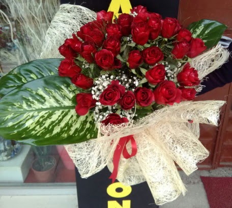 41 adet k�rm�z� g�l K�z isteme �i�e�i buketi  Ankara �i�ekli Mahallesi Oran 14 �ubat sevgililer g�n�